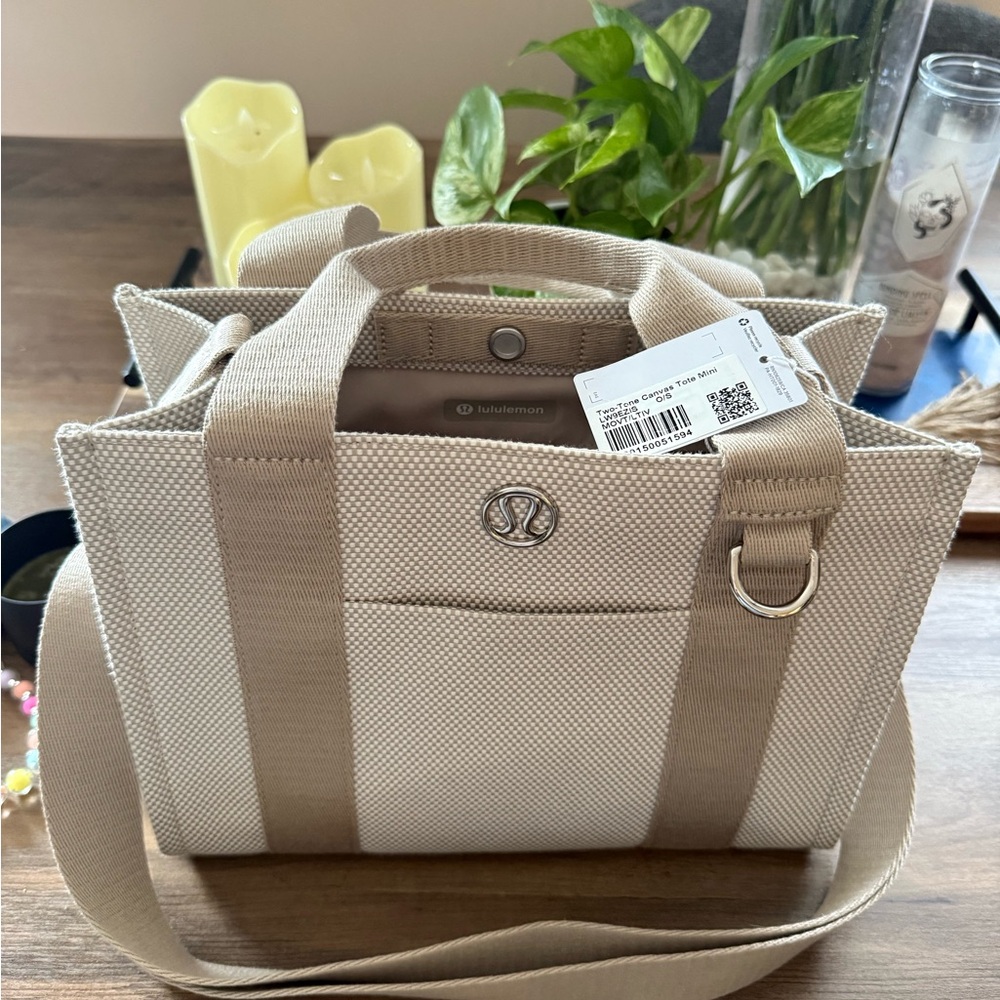 Lululemon Athletica Cream and Tan Structured Tote Mini